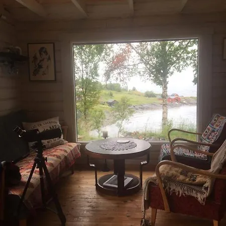 Cabin By The Sea Domek letniskowy *